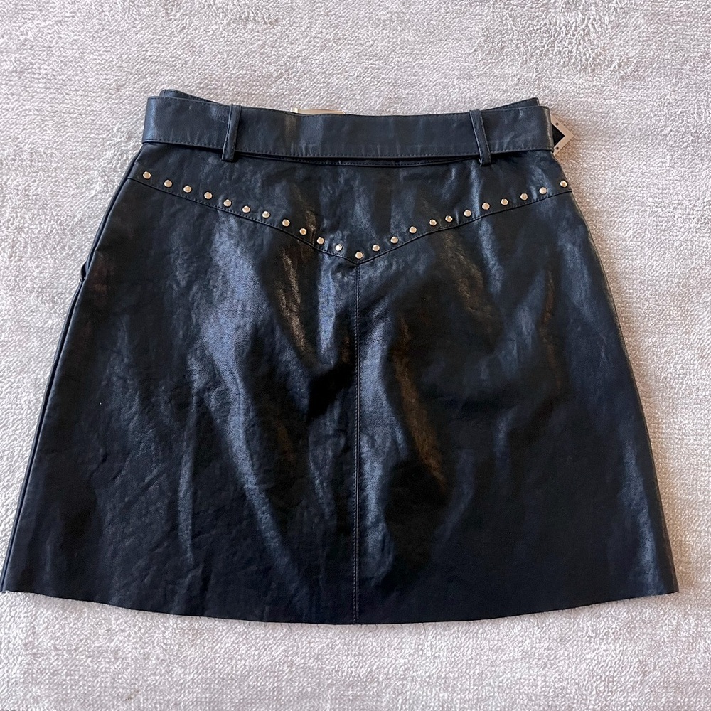 Zara Faux Leather Studded Embellished Belted Mini Skirt S Black Mob Wife - Picture 3 of 3